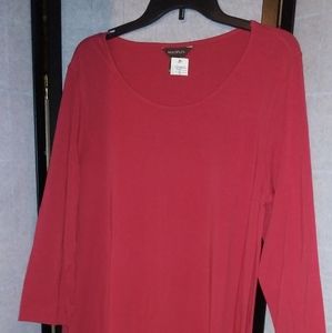 Red 3/4 Sleeve Top